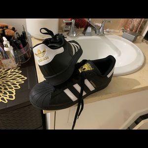 Adidas superstar size 9 brand new